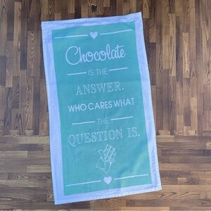 NWOT DII Teal and White Kitchen Towel Chocolate